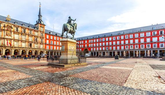 Gaily Tours & Excursions in Spain: Madrid